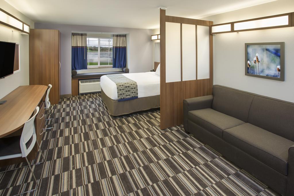 Quality Inn & Suites Caldwell I-77 Экстерьер фото