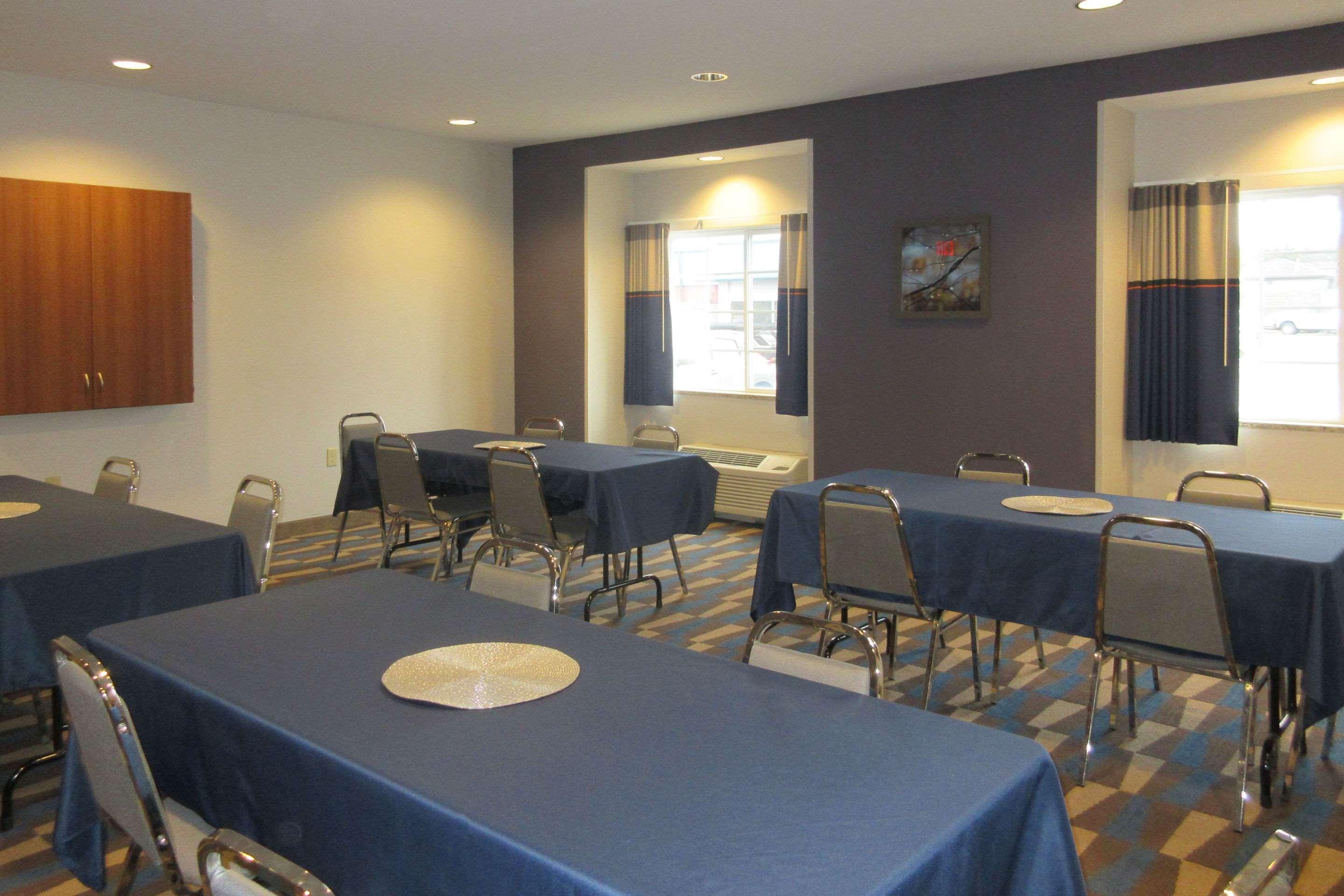 Quality Inn & Suites Caldwell I-77 Экстерьер фото